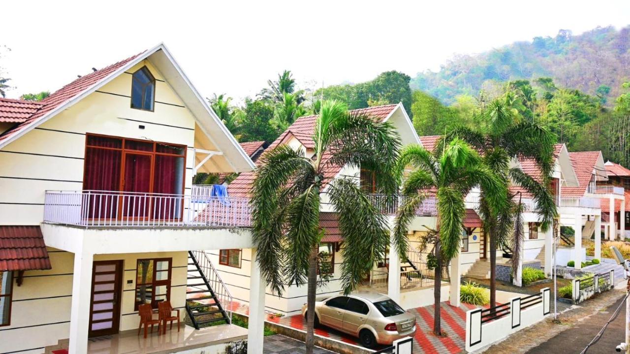Rain Drops Premium Villas - Атирапалли Экстерьер фото