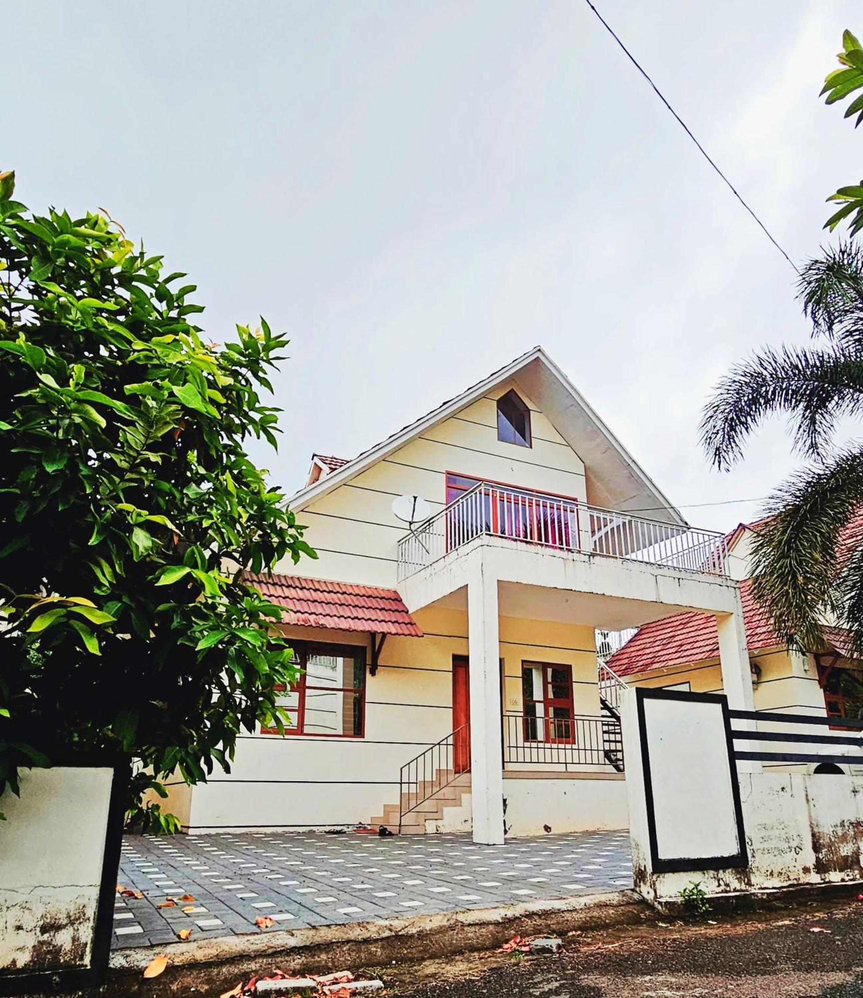 Rain Drops Premium Villas - Атирапалли Экстерьер фото
