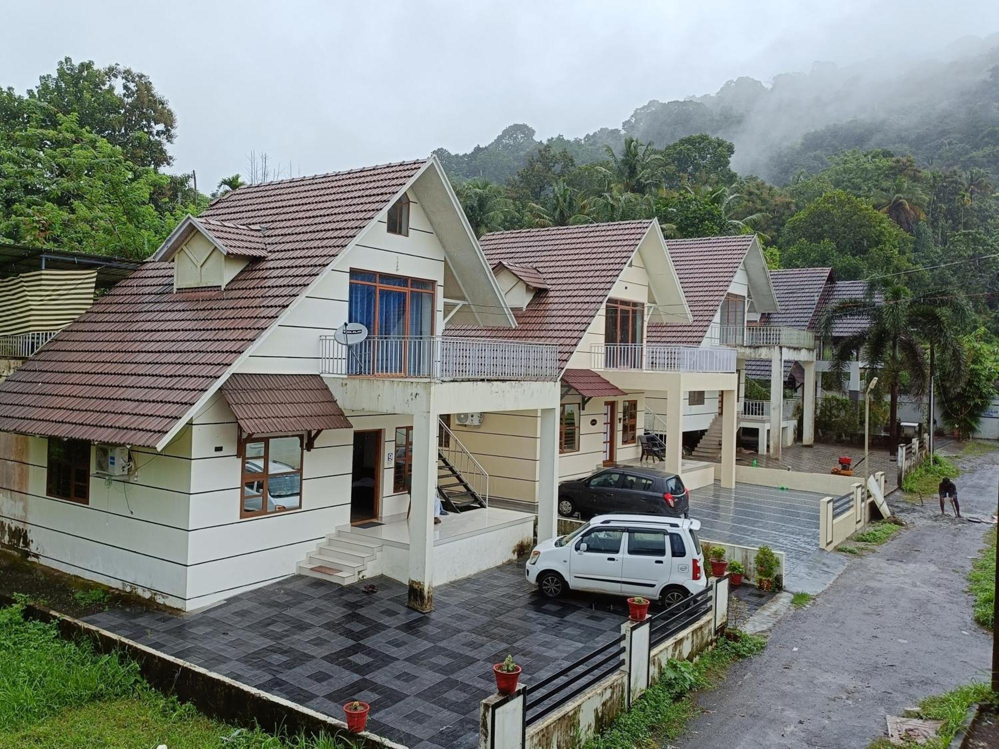 Rain Drops Premium Villas - Атирапалли Экстерьер фото